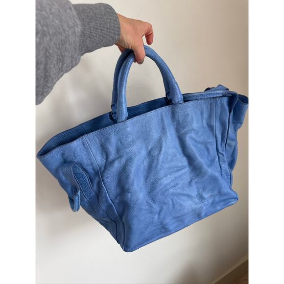 Free People Leslie Leather Boho Hobo Tote Bag in Blue - OS - Picture 2 of 8